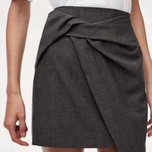 Aritzia BABATON Jethro mini skirt